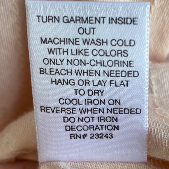 NY & COMPANY Top T-Shirt Sequin 3/4 Sleeves Scoop Neck Pink Large - Picture 7 of 11